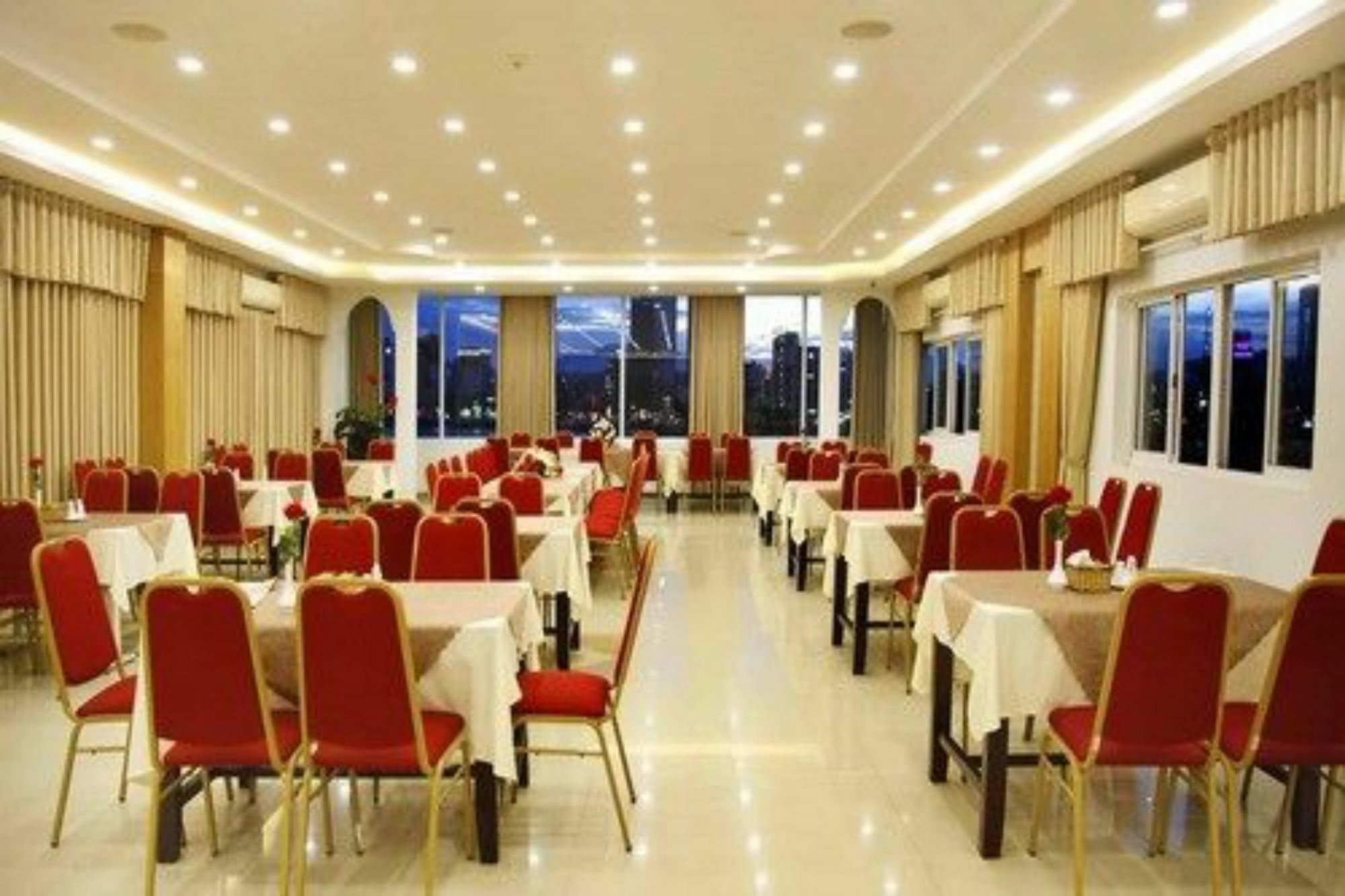 Legacy Riverside Đà Nẵng Exterior foto